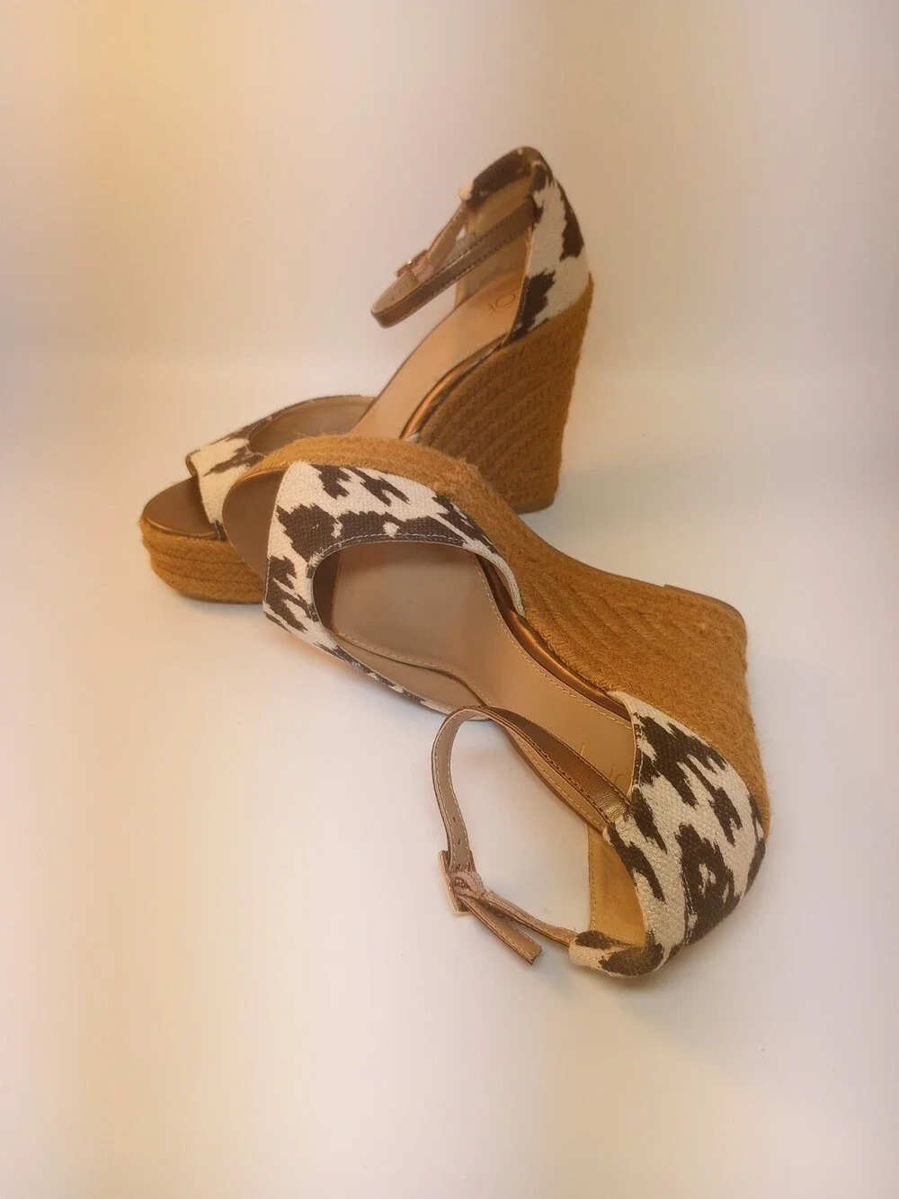 Ann Taylor LOFT Womens Black & Beige Ankle Strap Stacked Wedge Sandals Shoes 8M